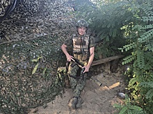 Бронежилет штурмовика из зоны СВО смогли примерить школьники