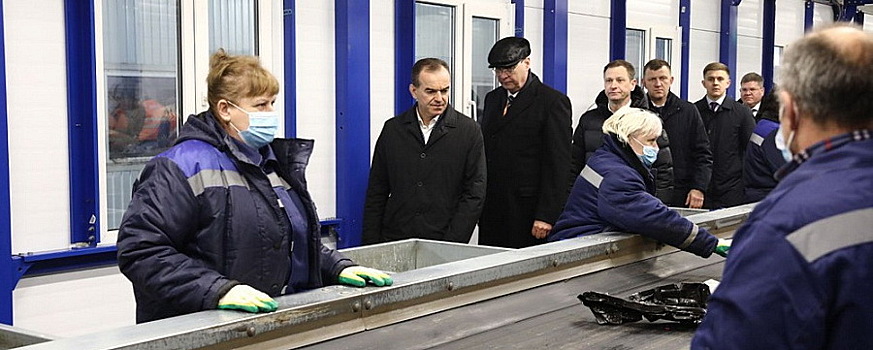 Губернатор Вениамин Кондратьев посетил мусоросортировочный комплекс в хуторе Копанском