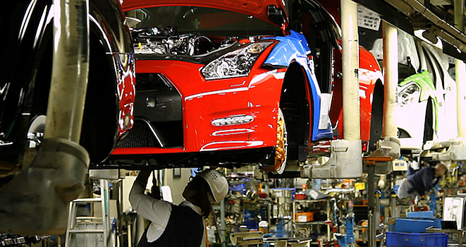 На двух заводах Nissan в Японии прошли обыски