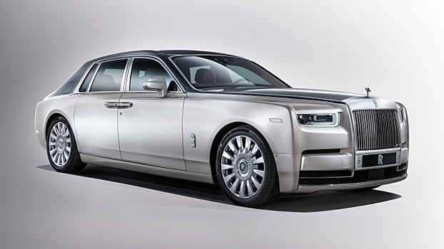 Представлен новый Rolls-Royce Phantom