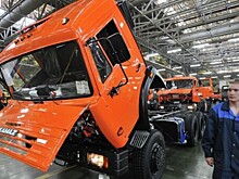 Отечественный КАМАЗ досрочно повысит зарплату своим работникам на 5,2%