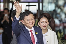 Экс-премьер Таиланда Таксин Чинават выходит на свободу по УДО