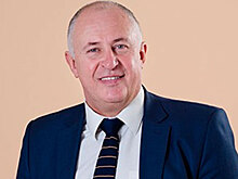 На Украине мэр бросил все дела ради встречи выпускников