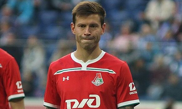 Игроки «Локомотива» поздравили Смолова с защитой кандидатской диссертации