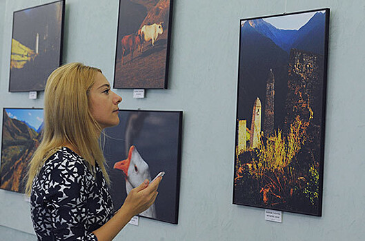 Фотовыставка «От Москвы до самых до…» проходит в Госдуме