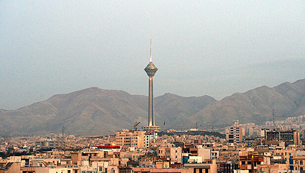 Еврокомиссар провел встречу с министром иностранных дел Ирана