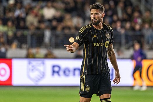 Оливье Жиру выставил на аукцион свою футболку в форме ФК «Лос-Анджелес»