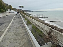 Единственную трассу, ведущую из Сочи в Адлер, повредил оползень