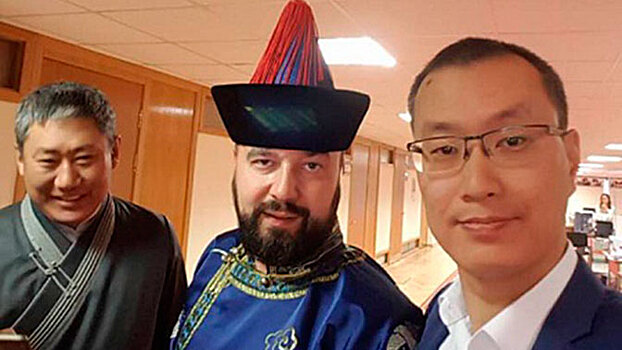 Бурятские политики «приоделись» для визита в Москву