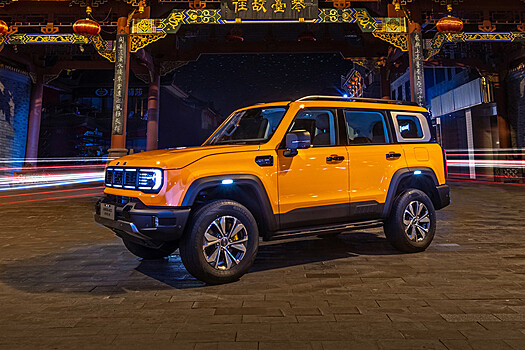 Новый внедорожник BAIC BJ40 приготовился к старту продаж: дороже Tank 300