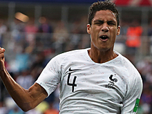 Французы выигрывают у сборной Уругвая благодаря голу Варана