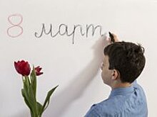 Феминисток задержали за акцию у Кремля