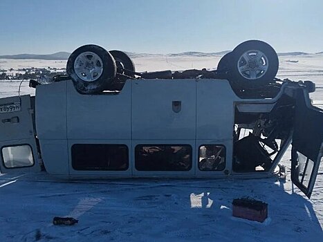 Водитель перевернувшейся на Байкале машины организовывал частные перевозки