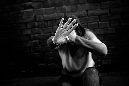 Сама виновата: сотрудница мэрии Кызыла обвинила несовершеннолетнюю жертву изнасилования