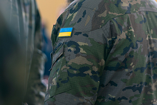 Боевики ВСУ платят командирам большие взятки, чтобы ехать на фронт