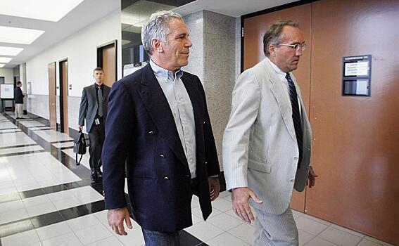 «Эпштейн жив?»: миллиардер замечен в детской игре. Правда оказалась страшной