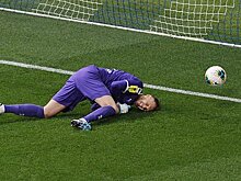 Игрок клуба РПЛ поспорил с назвавшим зарплаты футболистов заслуженными партнером