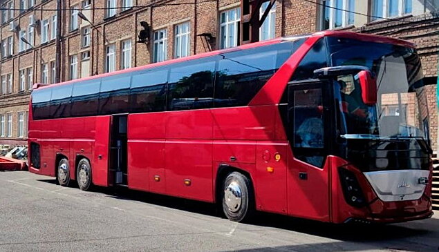 Белорусский МАЗ сделал новый туристический автобус
