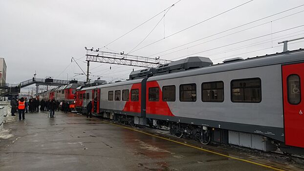 Транспортная прокуратура организовала мобильные приёмные для пассажиров из-за схода вагонов в Кировской области