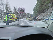 На выезде из Красноярска в ДТП пострадали четыре человека