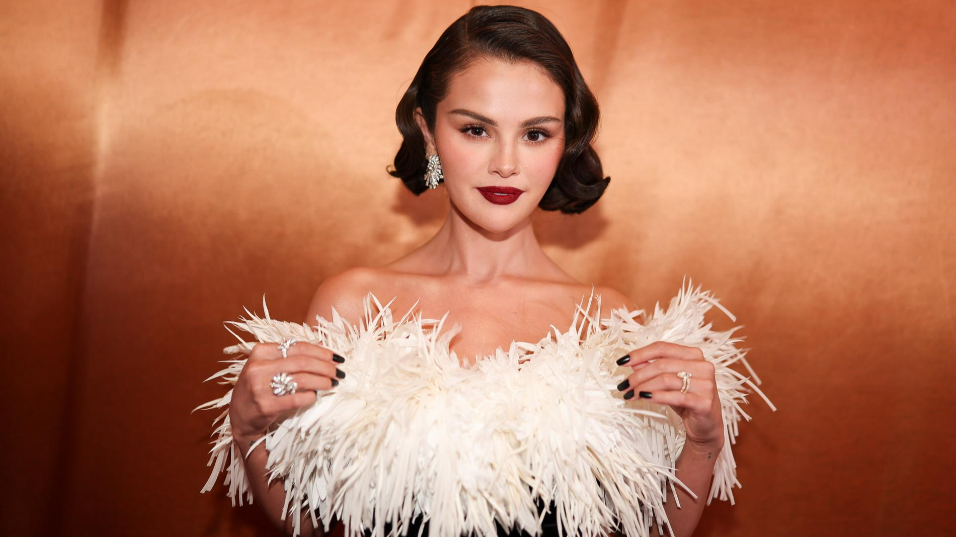 Селена Гомес снова спровоцировала слухи о беременности