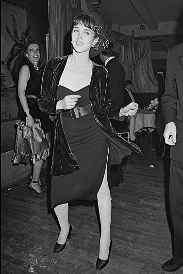 Изабель Аджани