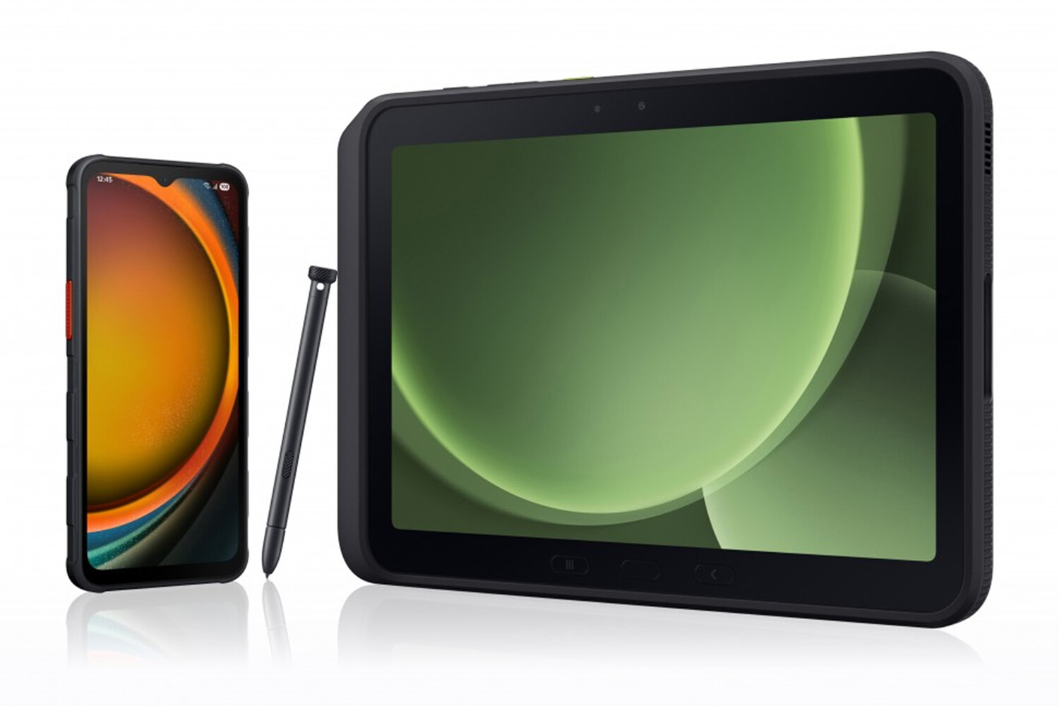 Samsung представила защищенные от экстремальных условий смартфон и планшет