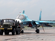 Приземление боевых самолетов на автодорогу попало на видео