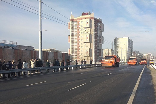 В Барнауле реконструировали мост на главном проспекте