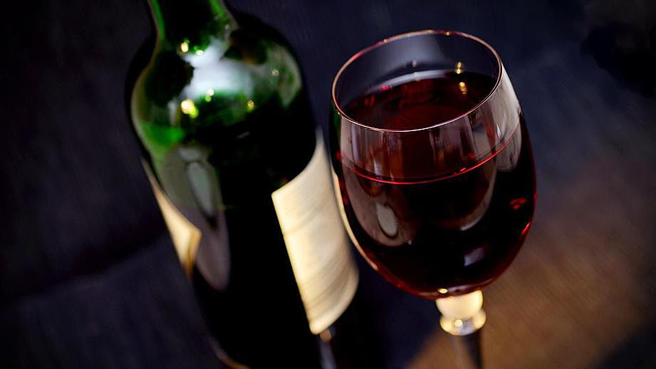 СМИ: В России вырастут цены на вино