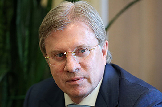 Савельев: среднее время проезда грузовика через границу РФ составляет 38 минут