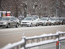 Строительство моста в Тюмени спровоцировало километровые пробки