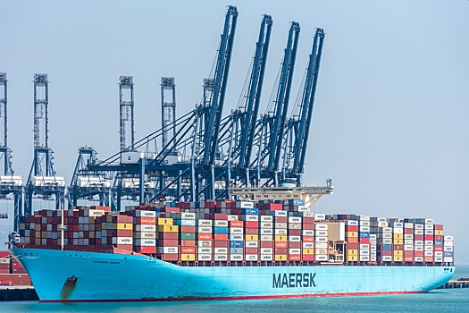 Стало известно, когда контейнеровозы Maersk вернутся в Суэцкий канал