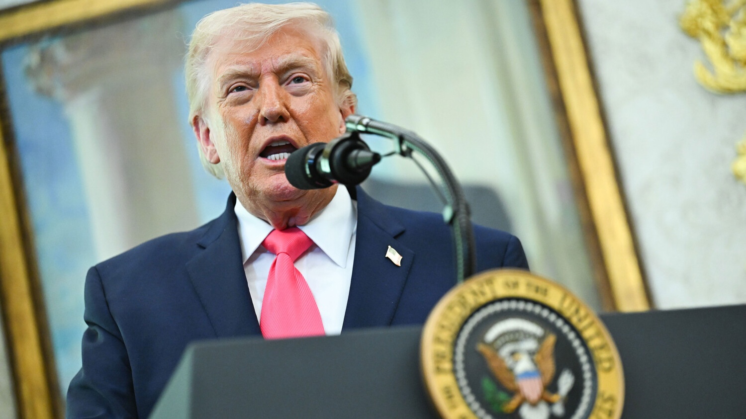Никогда не догонят: Трамп заявил о сильном превосходстве США над Россией и КНР в космосе