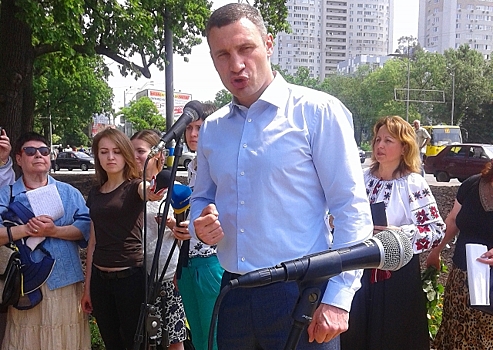 Для задержания? Кличко экстренно «пригласили» на заседание СНБО Украины