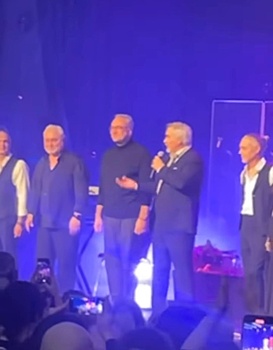 Братья Меладзе вместе выступили на сцене в Германии