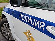 Сын угрожал убить стулом престарелых родителей