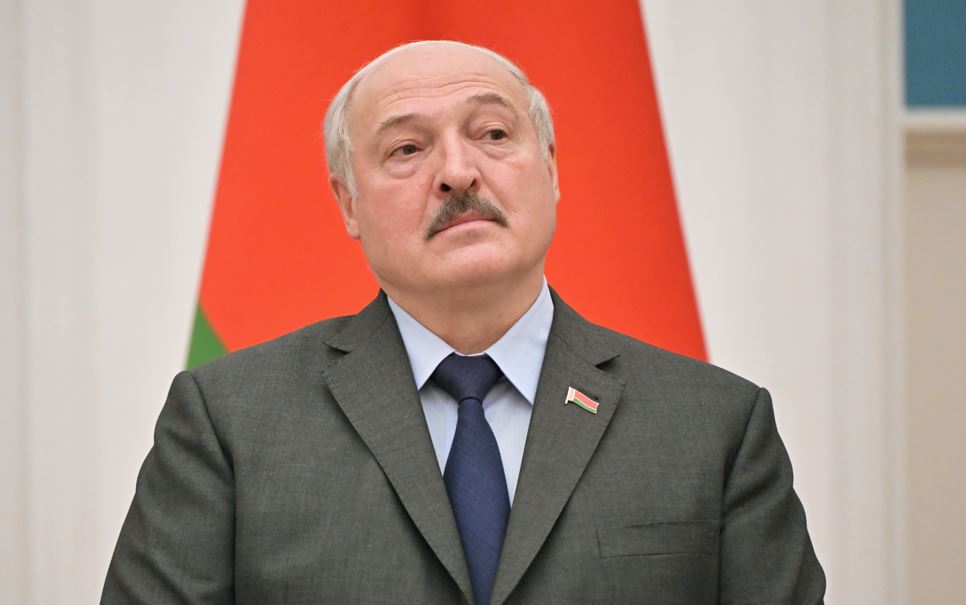 «Зубами щелкают»: Лукашенко назвал причины западных санкций