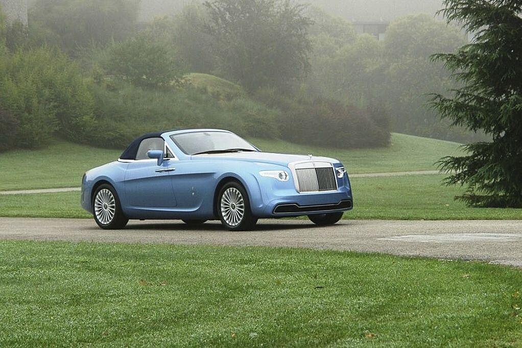 "Уродца" Rolls-Royce Hyperion продают "по дешевке"