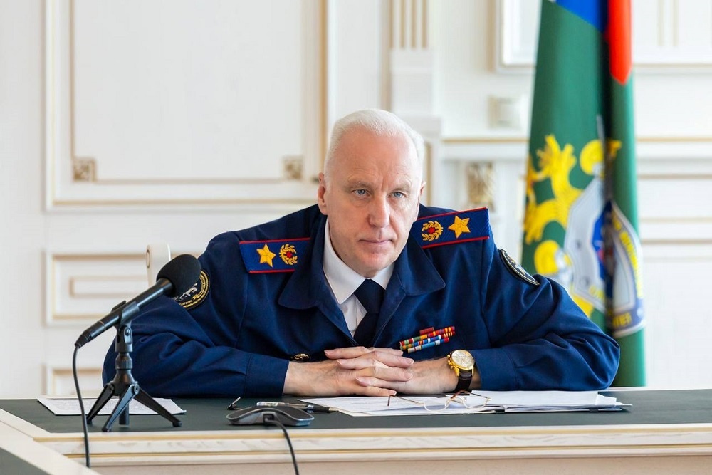 В Новосибирске ищут сбившего ребенка электросамокатчика