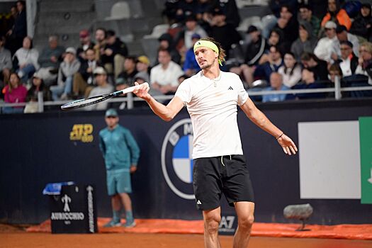 Зверев поделился мнением, насколько сложно играть с Синнером