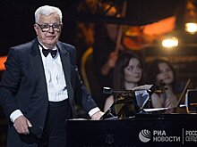 Скандал, когда вместо «соловей» споешь «воробей»