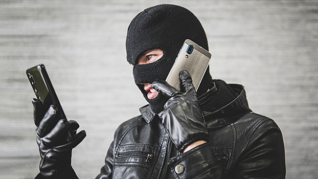 Волгоградцам рассказали, как не стать преступником под воздействием аферистов