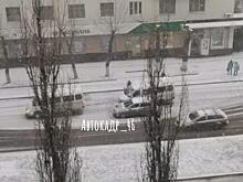 Как всегда неожиданно выпал снег и привёл к увеличению числа ДТП на курских дорогах