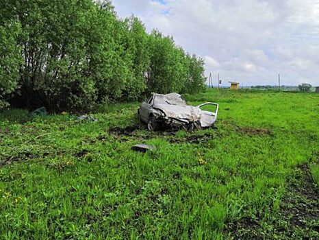 Опасный кювет: под Орлом пострадал водитель ВАЗа