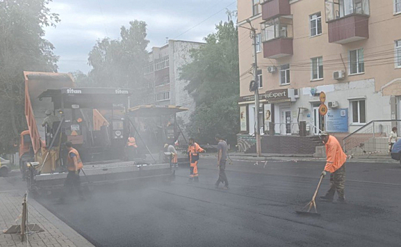 В Безенчукском районе завершают ремонт восьми километров дорог к поселку Звезда