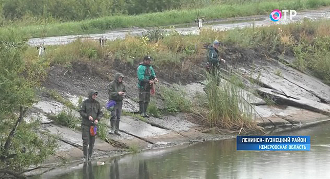 На кузбасском озере провели соревнования рыболовов