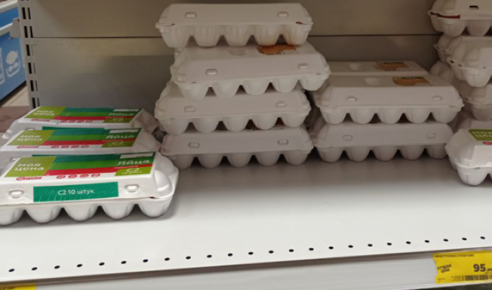 В Волгограде горожане сметают с полок магазинов яйца по 95 рублей