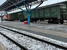 В Октябрьске мужчина на легковушке вылетел на железнодорожный путь