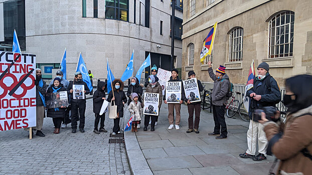 В Берлине, Брюсселе, Лондоне и других городах прошли акции протеста против Пекина-2022